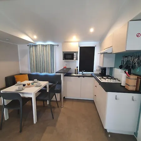Campingland Ostsee - Mobilheim A2meeresbriese * Schashagen